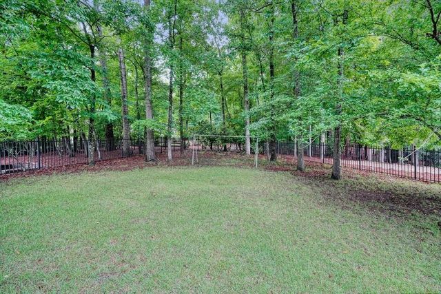 1011 Fairway Valley Drive, Woodstock, GA 30189