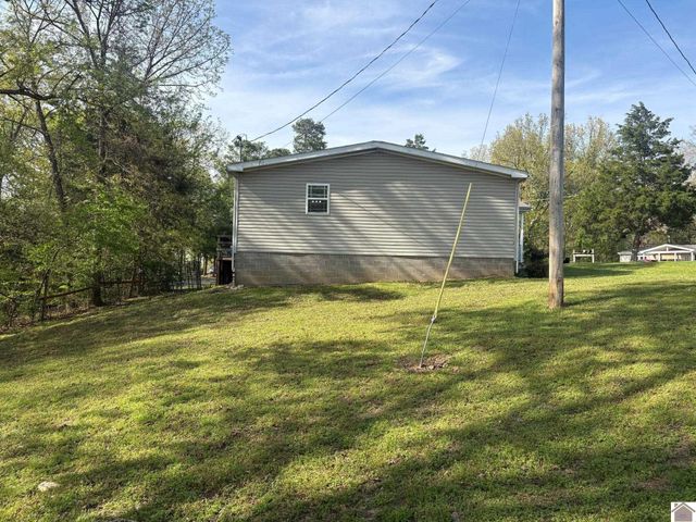243 Washburn Rd, Benton, KY 42025
