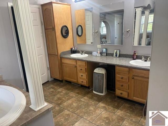 243 Washburn Rd, Benton, KY 42025
