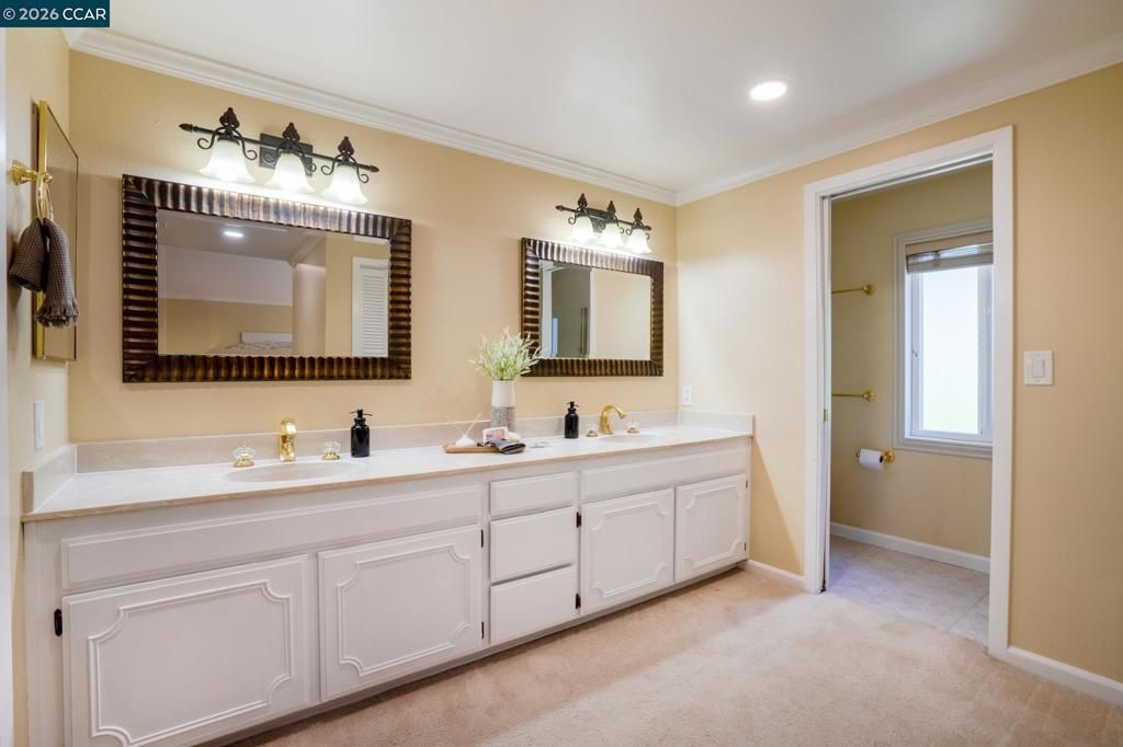 Image 19 of property listing at 855 Columbine Ct, Danville, CA 94526