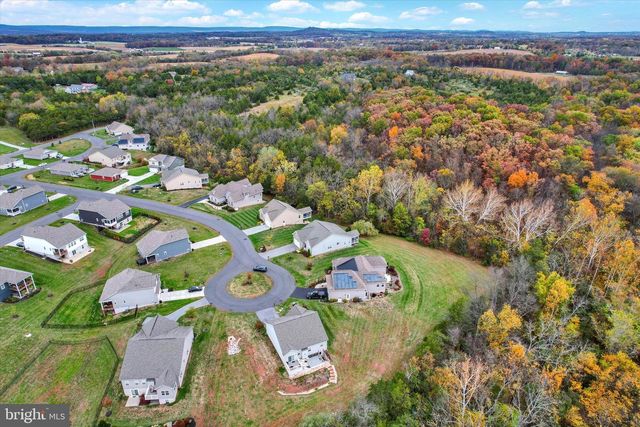 64 COOPER LN, Gettysburg, PA 17325