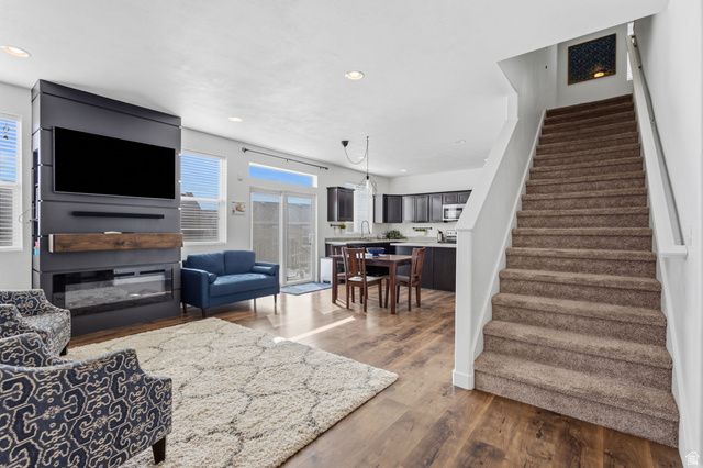 281 W WILLOW DR, Saratoga Springs, UT 84045