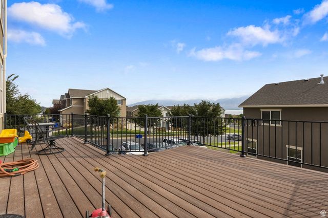 281 W WILLOW DR, Saratoga Springs, UT 84045