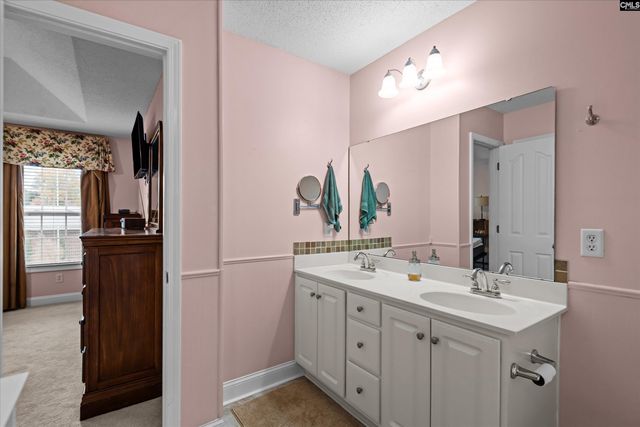 2800 Elm Street, Cayce, SC 29033