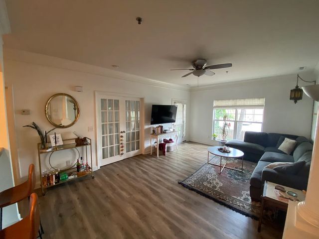 2304 Elliott Ave Apt 103, Nashville, TN 37204