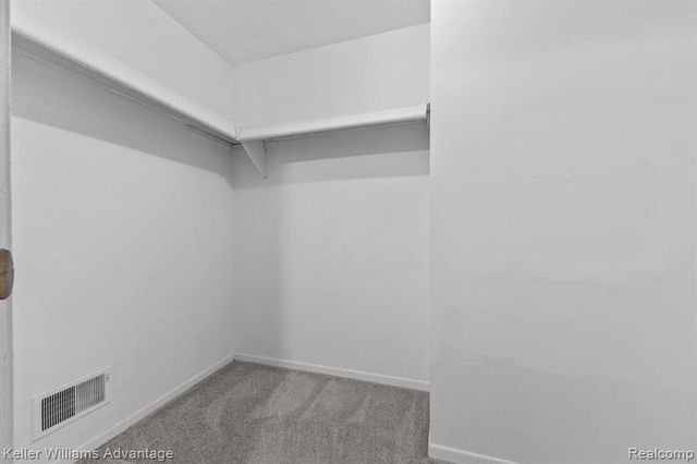 26692 Summerdale Drive, Southfield, MI 48033