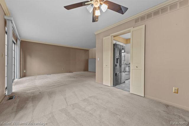 26692 Summerdale Drive, Southfield, MI 48033