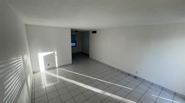 2420 Johnson Street 204, Hollywood, FL 33020