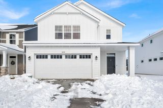 6830 102nd Street S, Cottage Grove, MN 55016