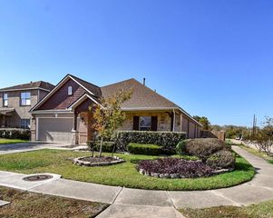 8502 Parapet Place, Rosharon, TX 77583