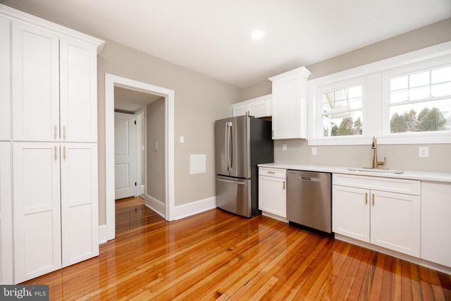 102 LINCOLN ST, Kennett Square, PA 19348