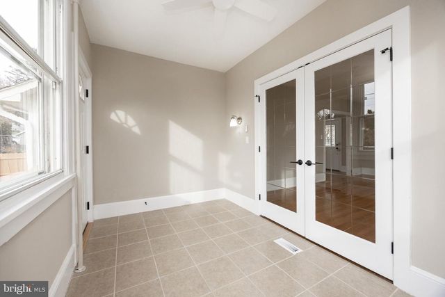 102 LINCOLN ST, Kennett Square, PA 19348