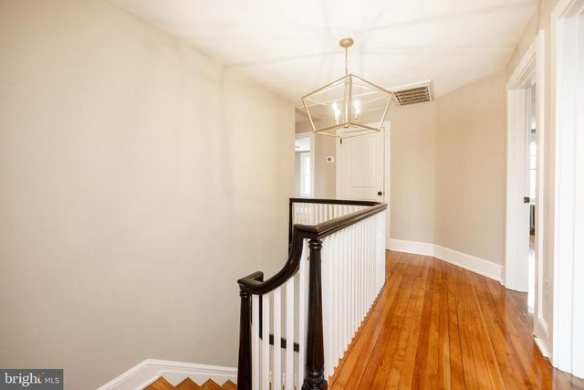 102 LINCOLN ST, Kennett Square, PA 19348