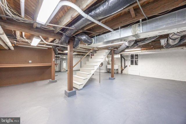 102 LINCOLN ST, Kennett Square, PA 19348