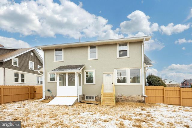 102 LINCOLN ST, Kennett Square, PA 19348