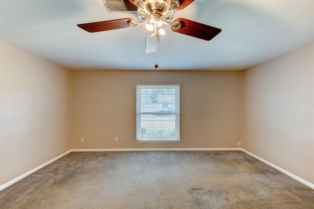 1113 W Flamingo Drive, Seabrook, TX 77586