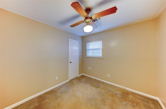 1113 W Flamingo Drive, Seabrook, TX 77586