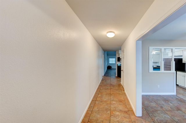 1113 W Flamingo Drive, Seabrook, TX 77586