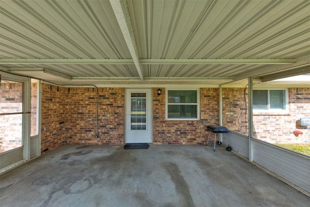 1113 W Flamingo Drive, Seabrook, TX 77586