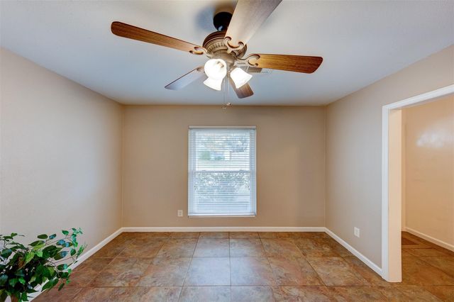 1113 W Flamingo Drive, Seabrook, TX 77586