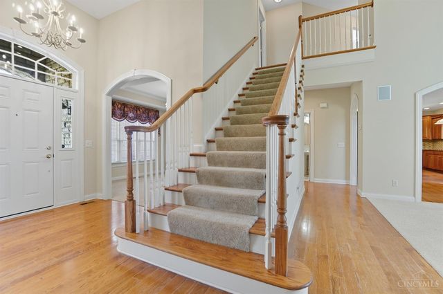 295 Stratford Lane, Beavercreek Twp, OH 45385