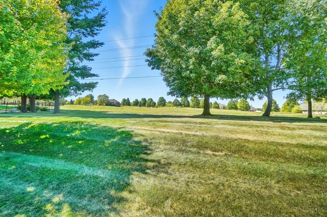 295 Stratford Lane, Beavercreek Twp, OH 45385