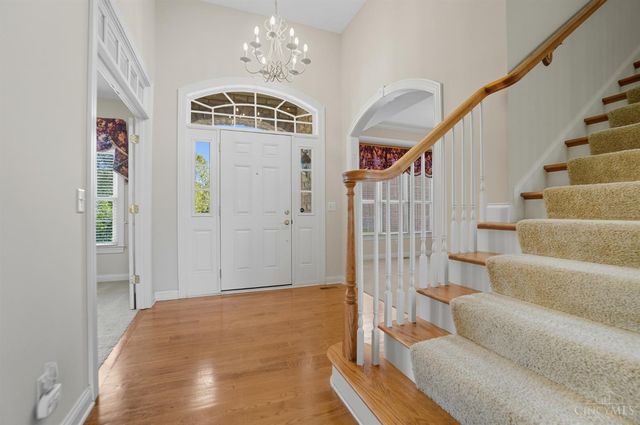 295 Stratford Lane, Beavercreek Twp, OH 45385