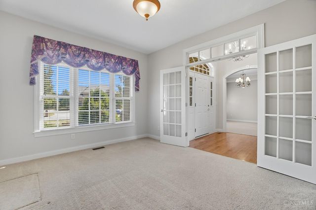 295 Stratford Lane, Beavercreek Twp, OH 45385