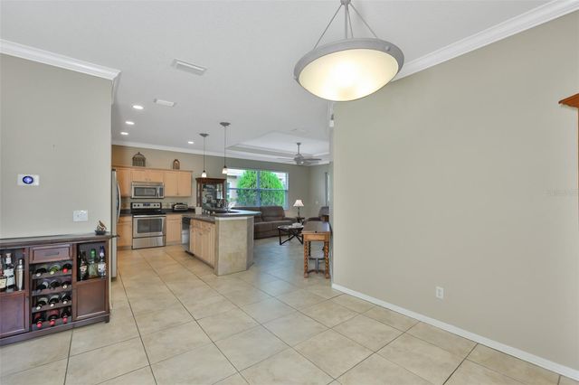 1907 STERLING GLEN COURT, Sun City Center, FL 33573
