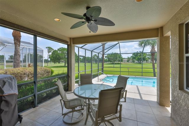 1907 STERLING GLEN COURT, Sun City Center, FL 33573