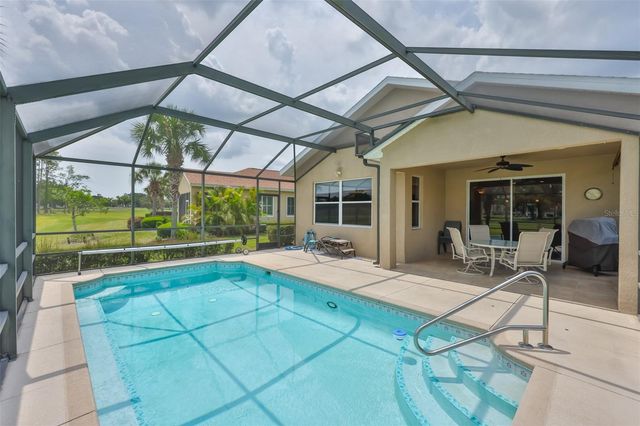 1907 STERLING GLEN COURT, Sun City Center, FL 33573