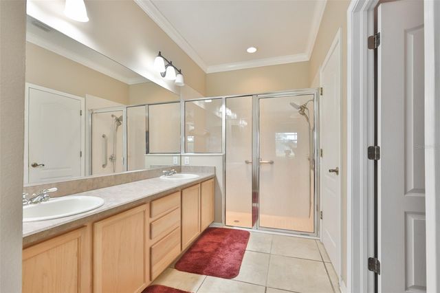 1907 STERLING GLEN COURT, Sun City Center, FL 33573