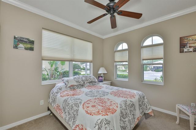 1907 STERLING GLEN COURT, Sun City Center, FL 33573
