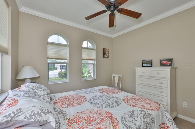 1907 STERLING GLEN COURT, Sun City Center, FL 33573