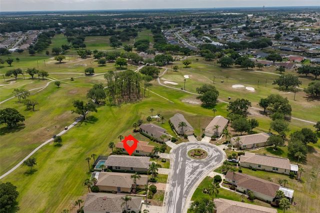1907 STERLING GLEN COURT, Sun City Center, FL 33573