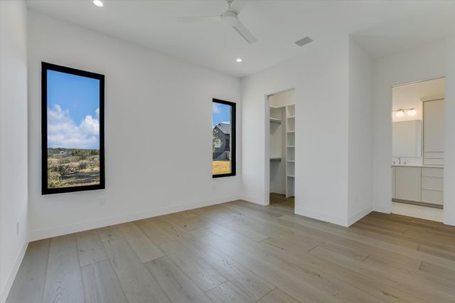 136 Nightshade, Horseshoe Bay, TX 78657