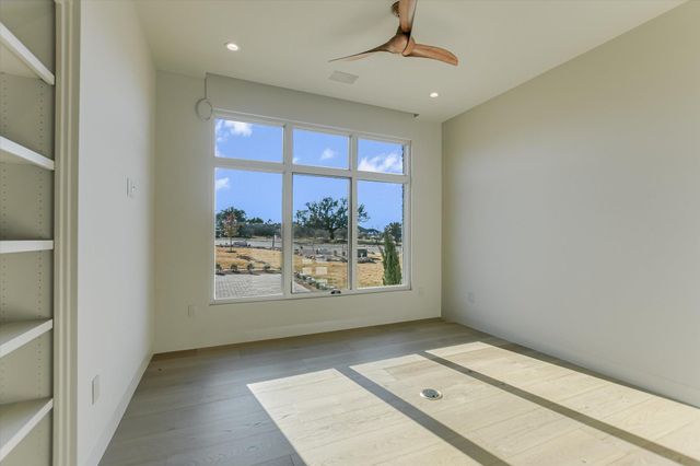 136 Nightshade, Horseshoe Bay, TX 78657