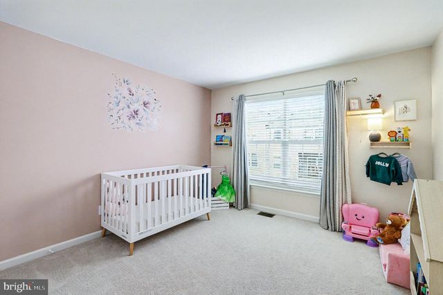 16884 PORTERS INN DR, Dumfries, VA 22026