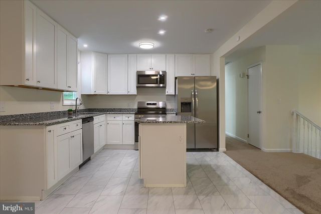 560 HILL CHURCH RD, Hummelstown, PA 17036