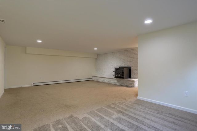 560 HILL CHURCH RD, Hummelstown, PA 17036