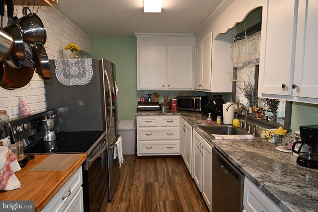 260 S RUSSELL ST, York, PA 17402