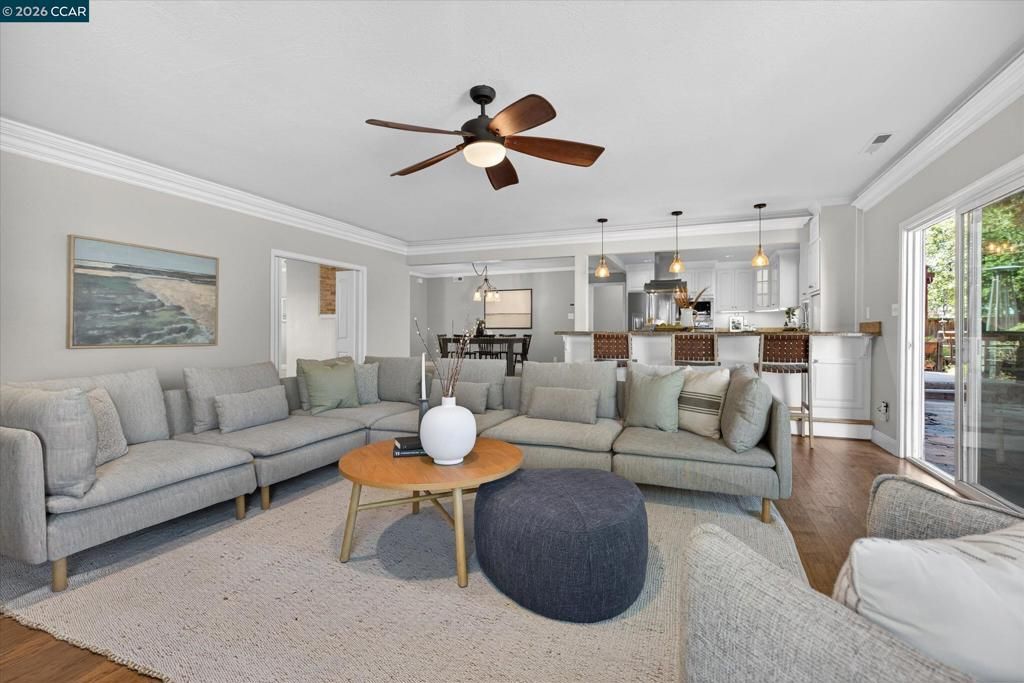 Image 13 of property listing at 4549 Coolidge St, Concord, CA 94521