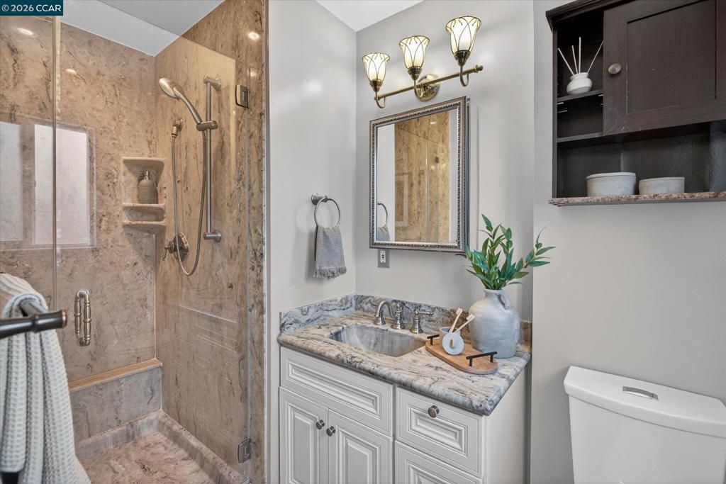 Image 17 of property listing at 4549 Coolidge St, Concord, CA 94521