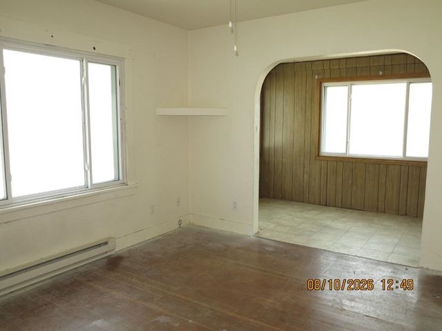 4515 N Stevens St, Spokane, WA 99205