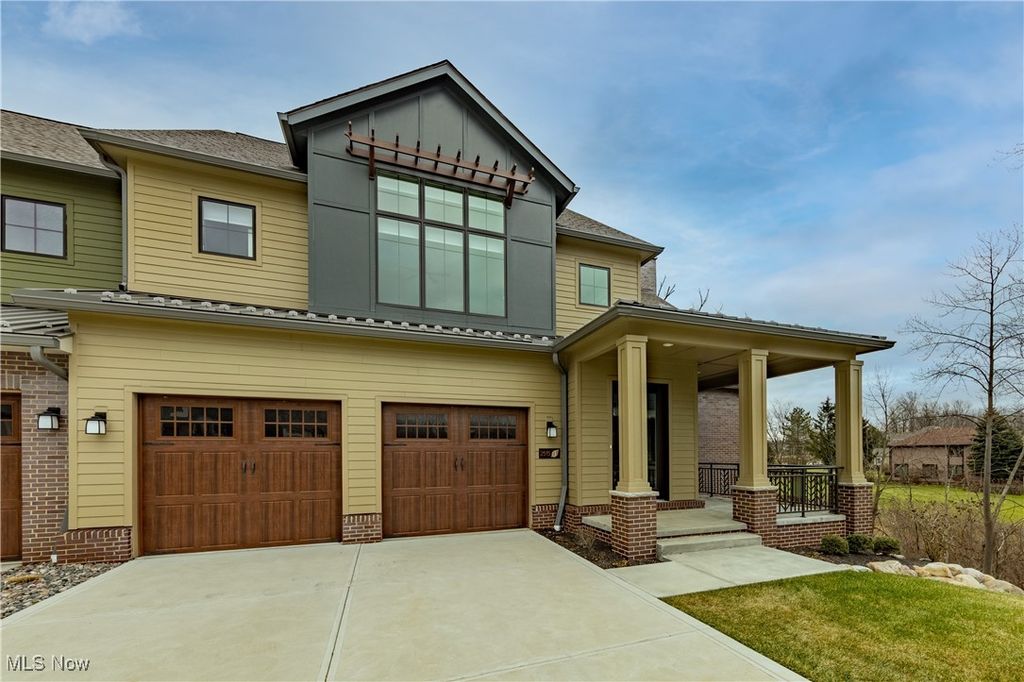 2401 Edgewood Trace, Pepper Pike, OH 44124