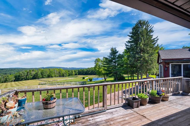 337 Bulson Road, Brunswick, NY 12180