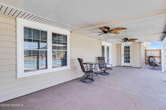 303 National Road, Opelousas, LA 70570