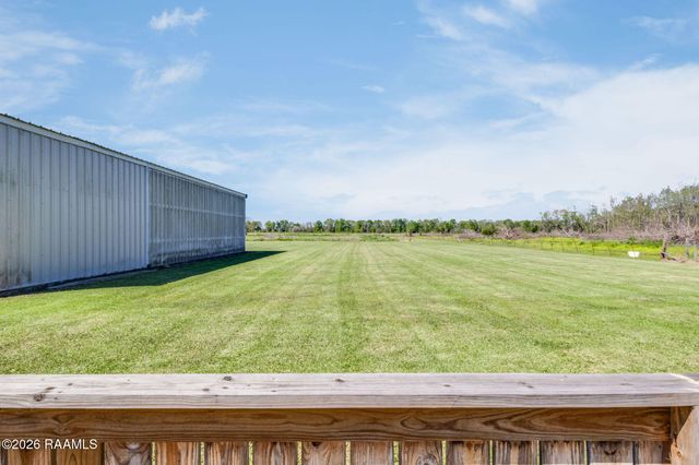 303 National Road, Opelousas, LA 70570