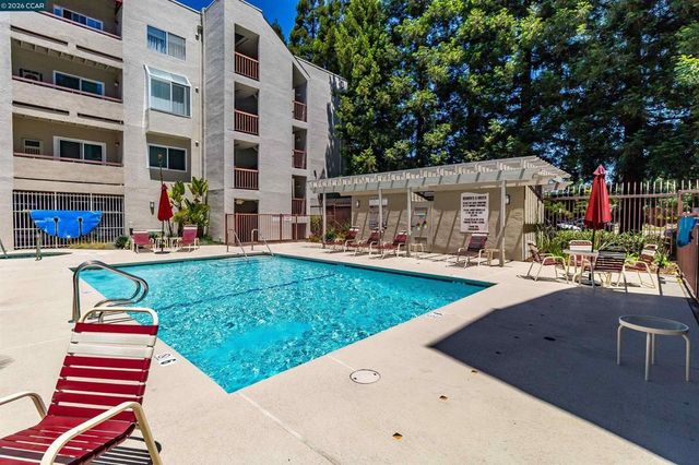 3173 Wayside Plaza 301, Walnut Creek, CA 94597