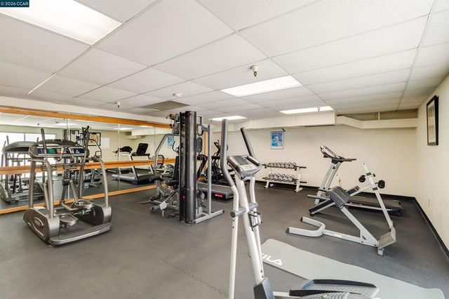 3173 Wayside Plaza 301, Walnut Creek, CA 94597